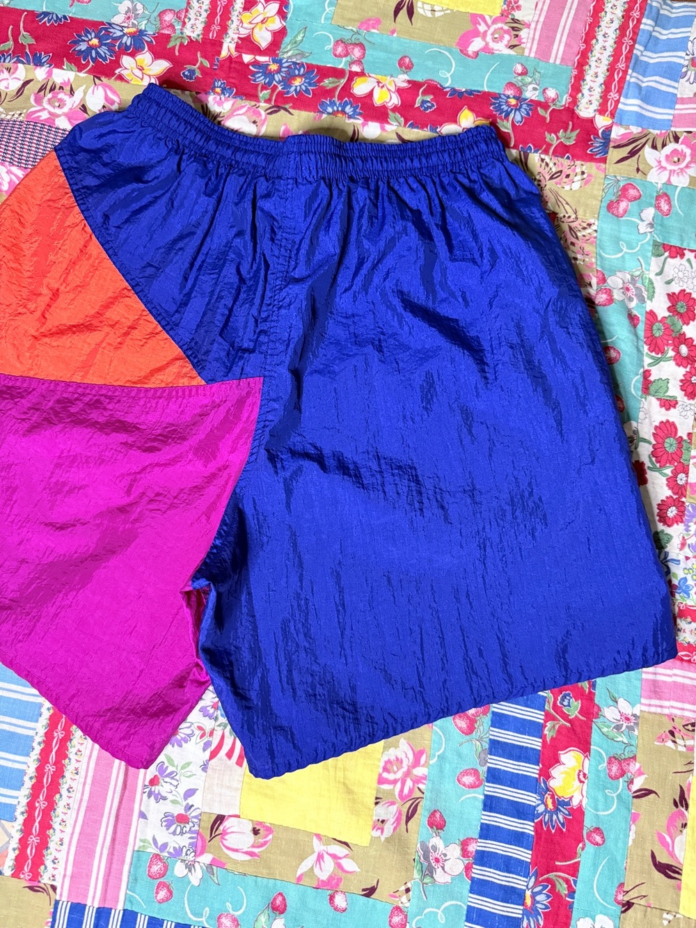 EUC Vintage 90s Umbro Soccer Shorts in Blue, Orange, Magenta - Size Medium - Picture 10 of 12